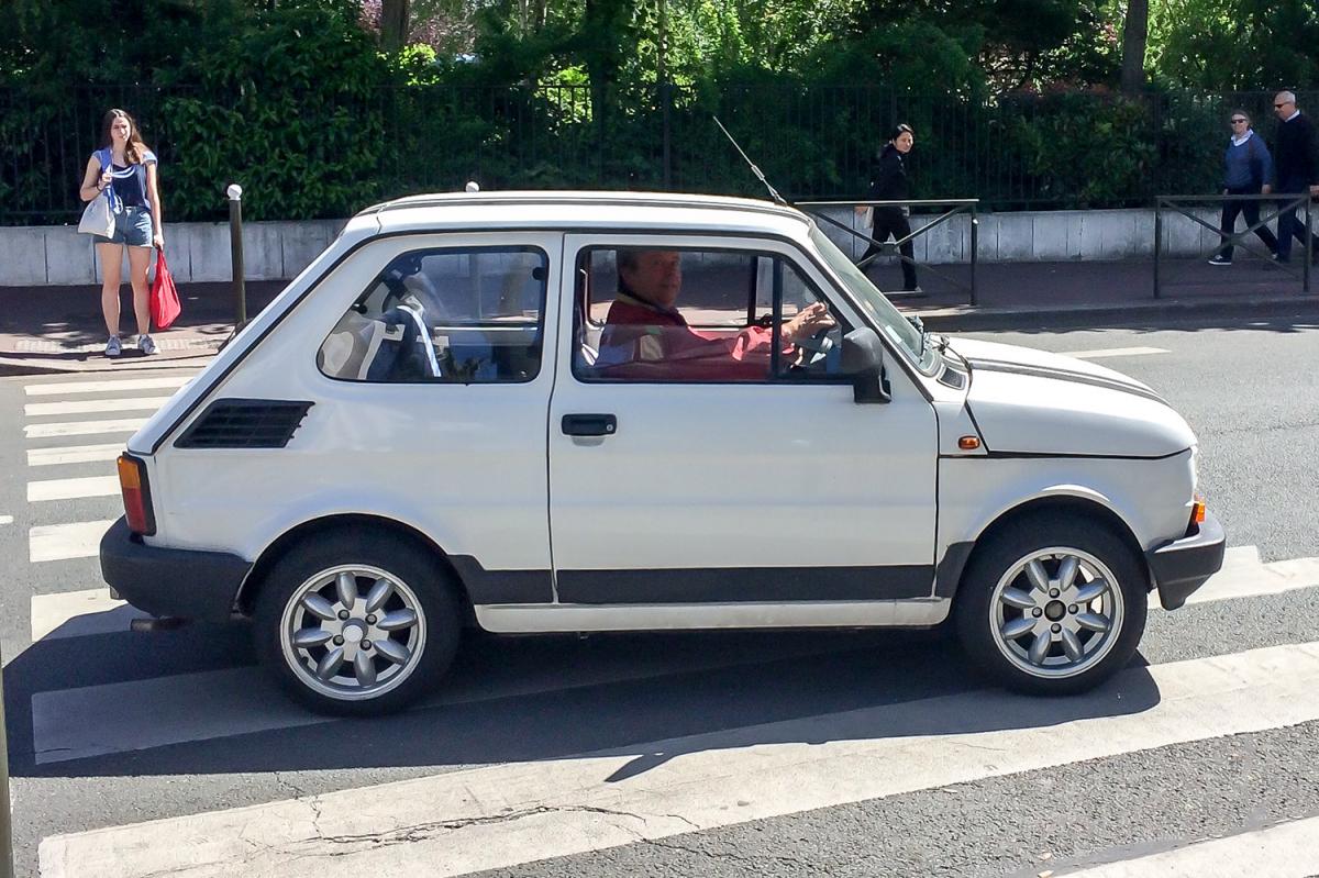 Fiat 126, une voiture de collection proposée par Chris