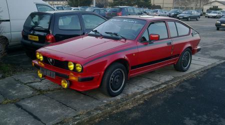 Voiture de collection « Alfa Roméo GTV Grand Prix 2.0 »