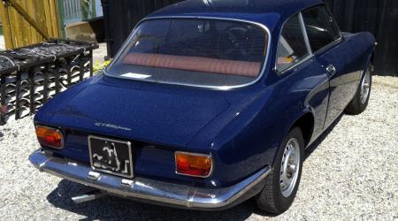 Voiture de collection « Alfa Romeo Giulia GT 1600 Junior »