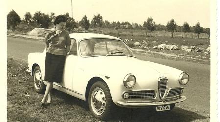 Voiture de collection « Alfa Roméo Sprint »
