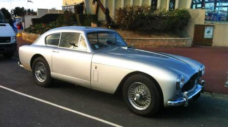 Voiture de collection « Aston Martin DB Mark III »