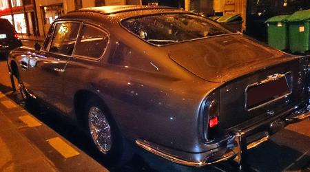 Voiture de collection « Aston Martin DB6 Coupé Vantage »