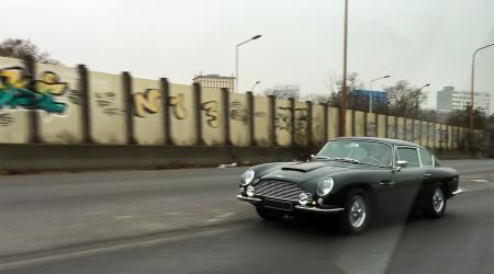 Voiture de collection « Aston Martin DB6 »