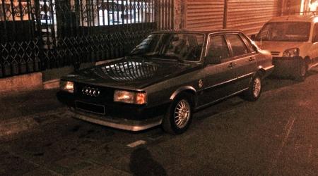 Voiture de collection « Audi 80 SC »