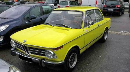 Voiture de collection « BMW 2002 Tii »