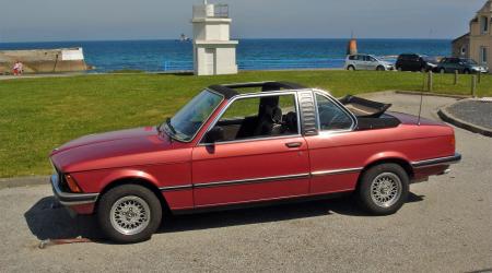 Voiture de collection « BMW 323i Baur (E21) »