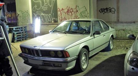 Voiture de collection « BMW 635 CSI »