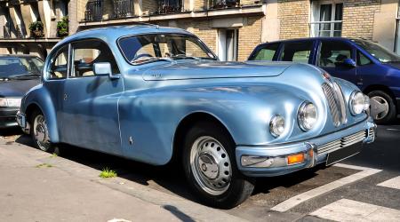 Voiture de collection « Bristol 403 »