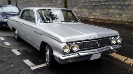 Voiture de collection « Buick Skylark »