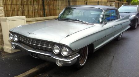 Voiture de collection « Cadillac Eldorado Fleetwood 1961 grise »