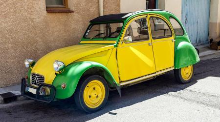 Voiture de collection « Citroën 2cv »