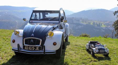 Voiture de collection « Citroën 2CV « Chic » »