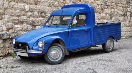 Voiture de collection « Citroën Acadiane Pickup »