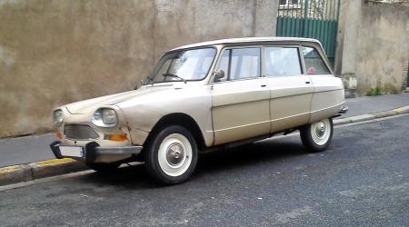 Voiture de collection « Citroën AMI 8 »