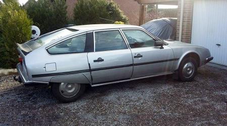 Voiture de collection « Citroën CX »