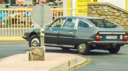 Voiture de collection « Citroën CX »