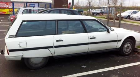 Voiture de collection « Citroën CX 22 RS »