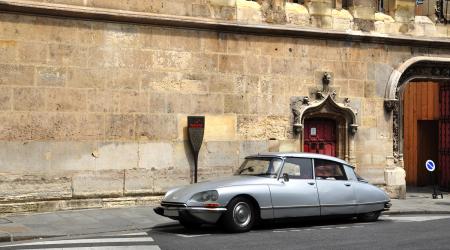 Voiture de collection « Citroën DS »