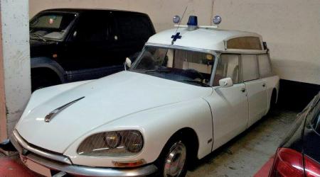 Citroën DS Ambulance