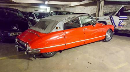 Voiture de collection « Citroën DS Cabriolet »