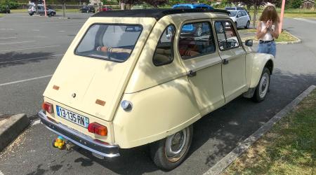 Voiture de collection « Citroën Dyane 6 »