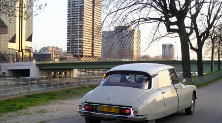 Voiture de collection « Citroën ID »