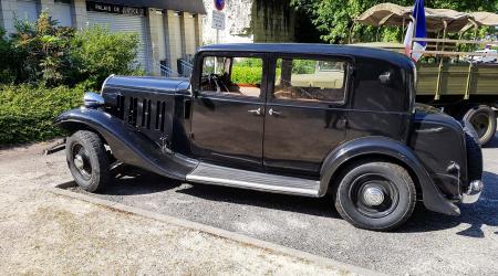 Voiture de collection « Citroën Rosalie »