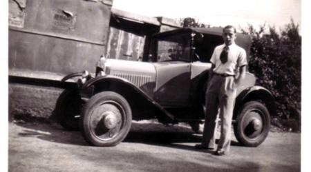 Voiture de collection « Citroën Trèfle »