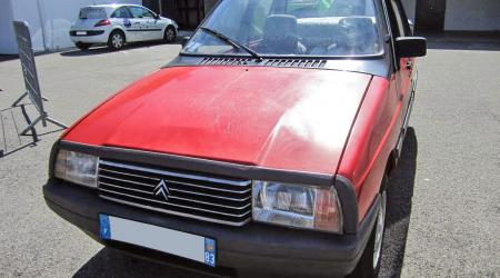 Voiture de collection « Citroën Visa Cabriolet »