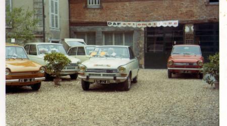 Voiture de collection « Un lot de Daf neuves »