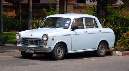 Voiture de collection « Datsun Bluebird, série 310 »