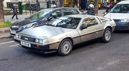 Voiture de collection « DeLorean DMC-12 »