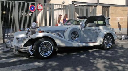 Voiture de collection « Excalibur Phaëton »