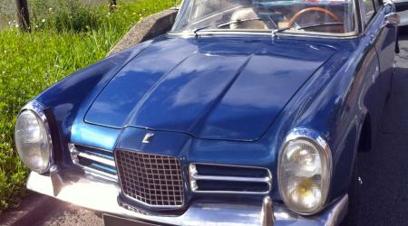 Voiture de collection « Facel Vega Facel III bleue »