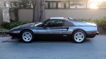Voiture de collection « Ferrari 308 GTS »