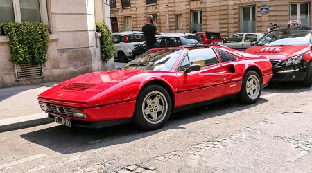 Voiture de collection « Ferrari 328 »