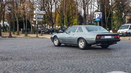 Voiture de collection « Ferrari 412 »