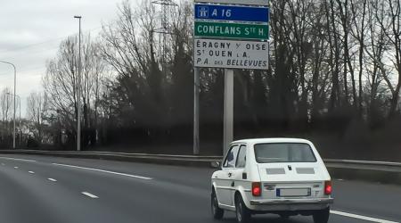 Voiture de collection « Fiat 126 »