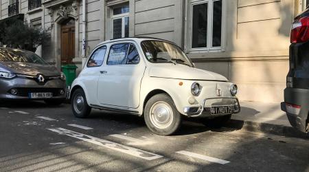 Voiture de collection « Fiat 500 »