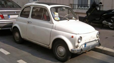 Voiture de collection « Fiat 500 »