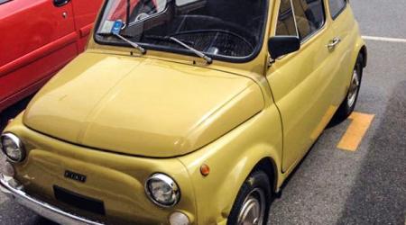 Voiture de collection « Fiat 500 »