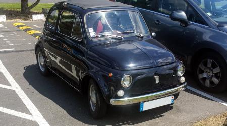 Voiture de collection « Fiat 500 »