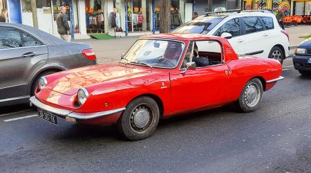 Voiture de collection « Fiat 850 Spider »