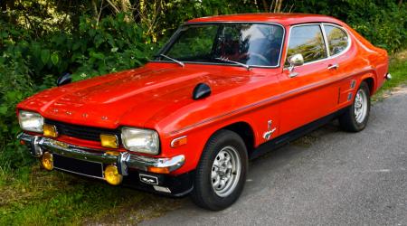 Voiture de collection « Ford Capri V6 »