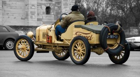 Ford sur Base T