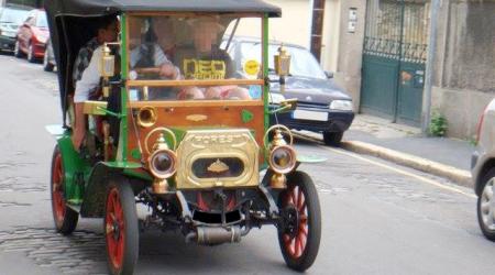 Voiture de collection « Forest 4CV Brissonneau et Lotz »