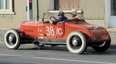 Voiture de collection « Hot Rod Ford 27 »