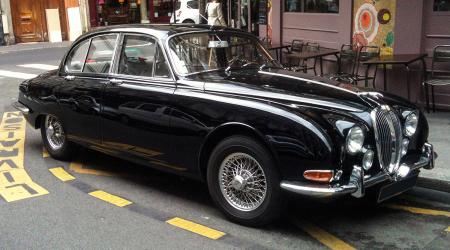 Voiture de collection « Jaguar MarkII 240 »