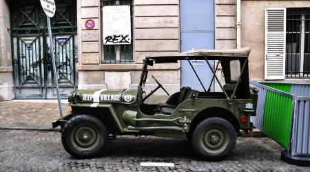 Voiture de collection « jeep willys »