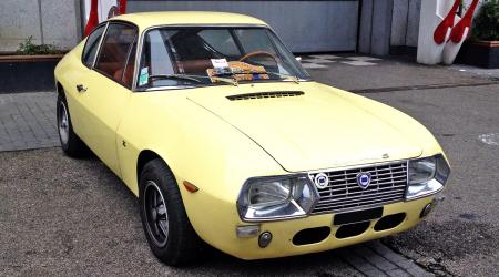 Voiture de collection « Lancia fulvia coupé sport 1300s zagato »